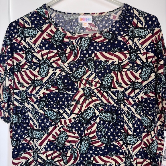 LuLaRoe Tops - NWT LuLaRoe Irma Top Statue of Liberty 4th of July American Flag Womens Size XXS